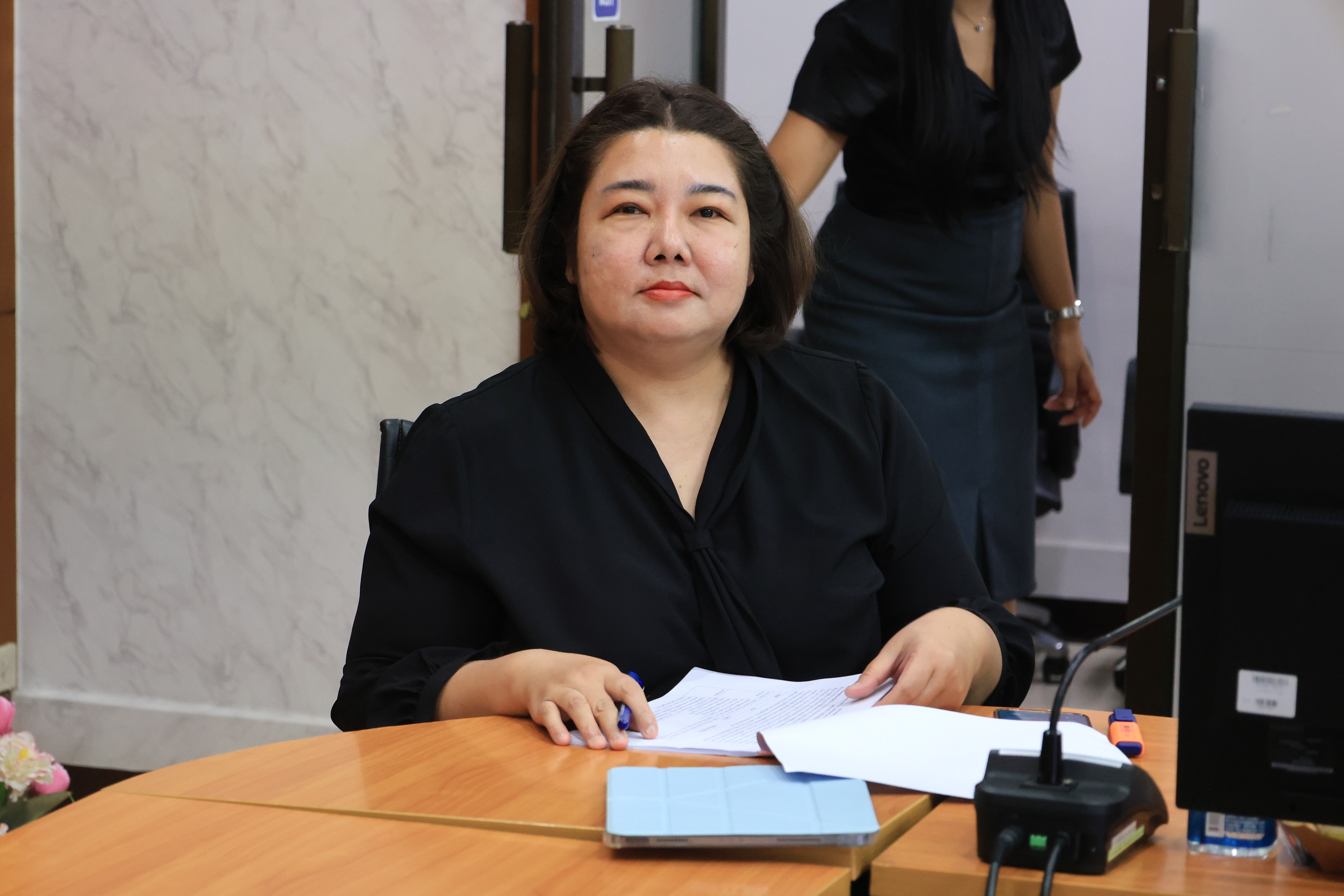 title - สำนักกฎหมาย จัดประชุมรับฟังความคิดเห็น(ร่าง)ระเบียบคณะกรรมการปฏิรูปที่ดินเพื่อเกษตรกรรม ว่าด้วยหลักเกณฑ์ วิธีการและเงื่อนไข ในการพิจารณาให้ใช้ประโยชน์ที่ดินเพื่อจัดทำกิจการสาธารณูปโภคและกิจการอื่นๆ อันเป็นประโยชน์สาธารณะในเขตปฏิรูปที่ดิน พ.ศ. ....